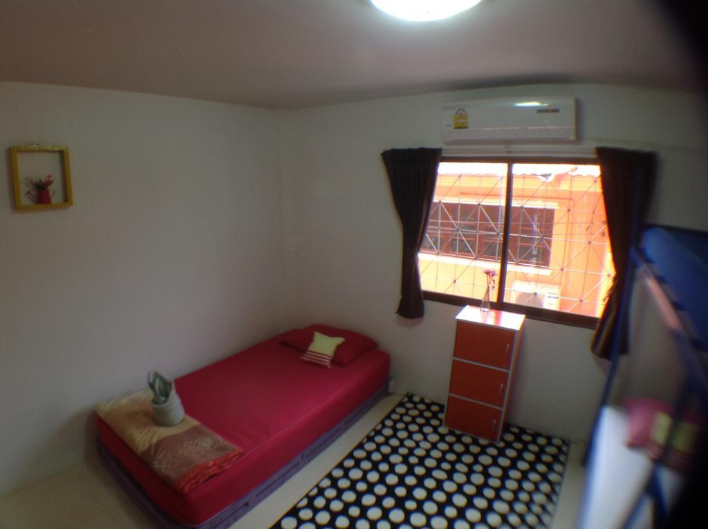 Green Leaf Guesthouse Krabi town Exterior foto